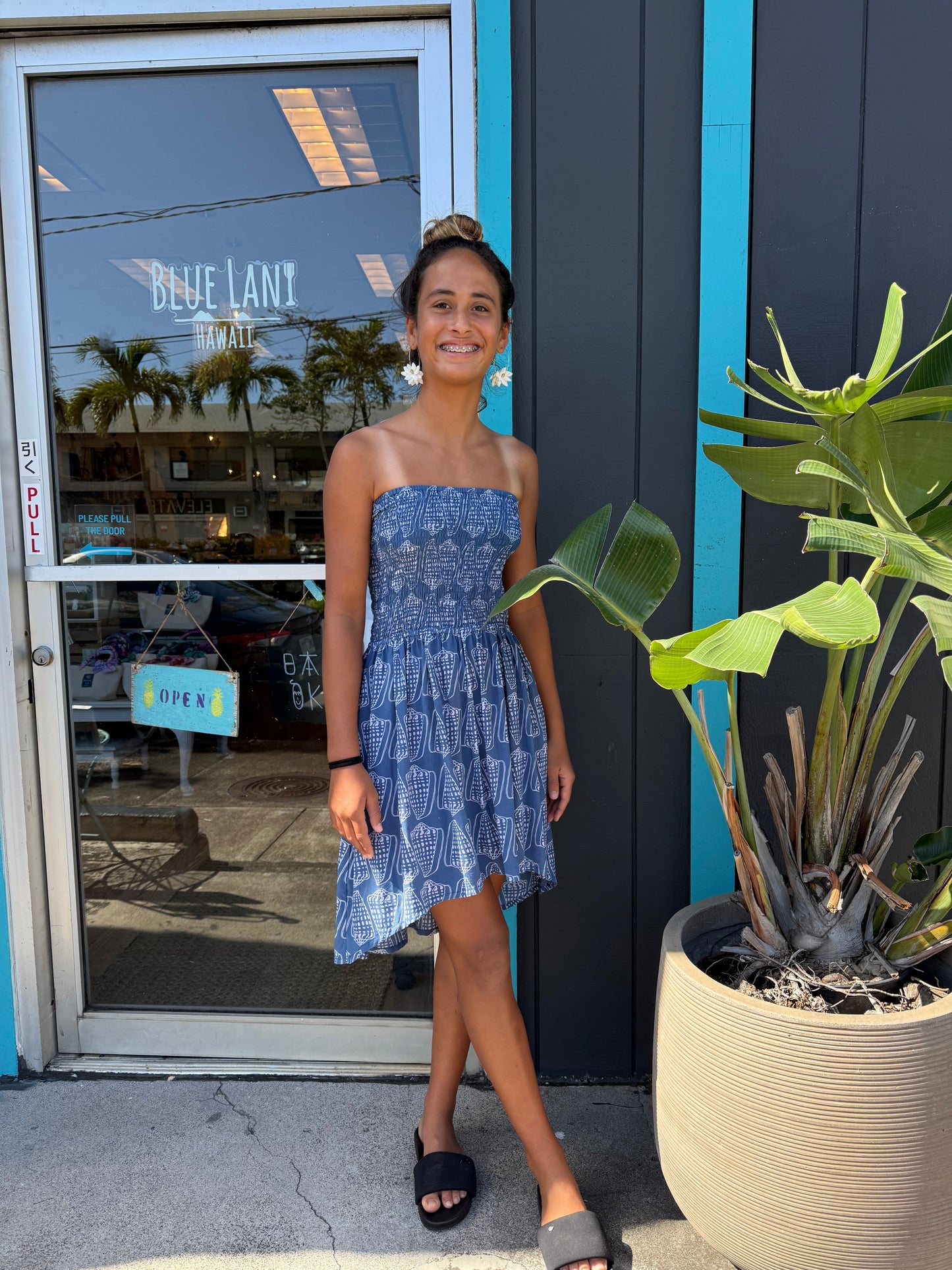 Cone shell print Kona mini dress