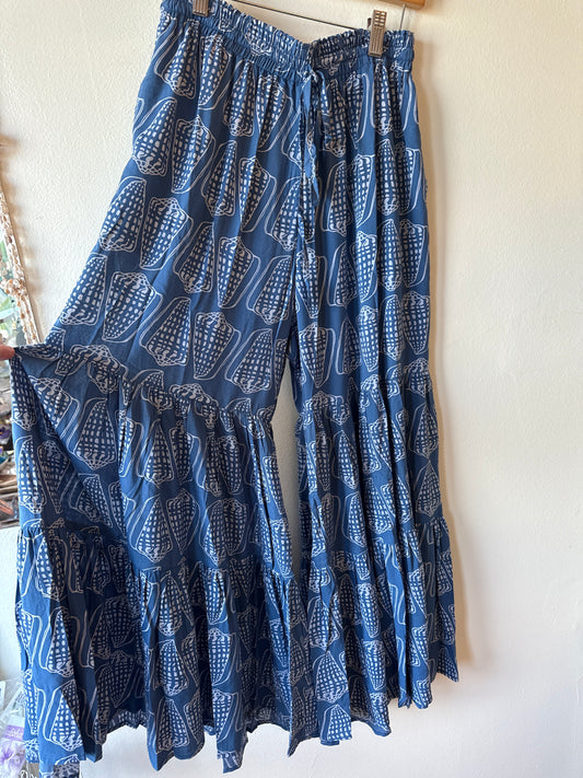 Cone shell print Lani Pants