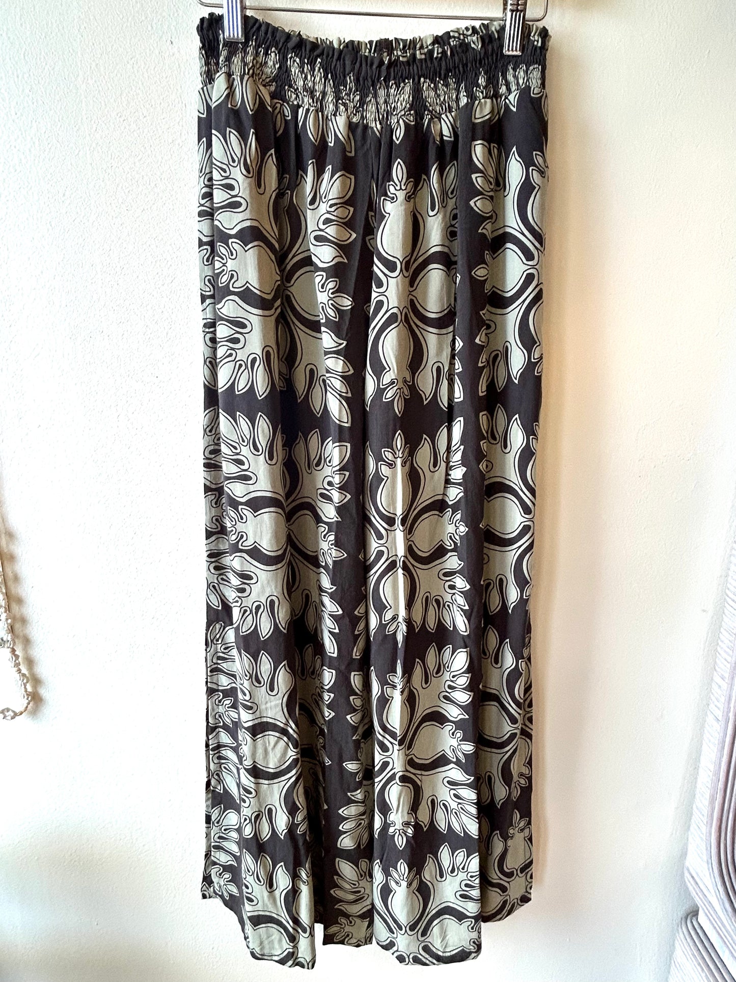 Aloha Quilt print Kai wide pants