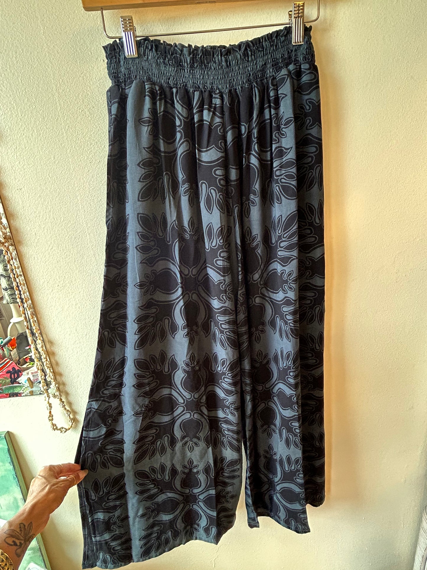 Aloha Quilt print Kai wide pants