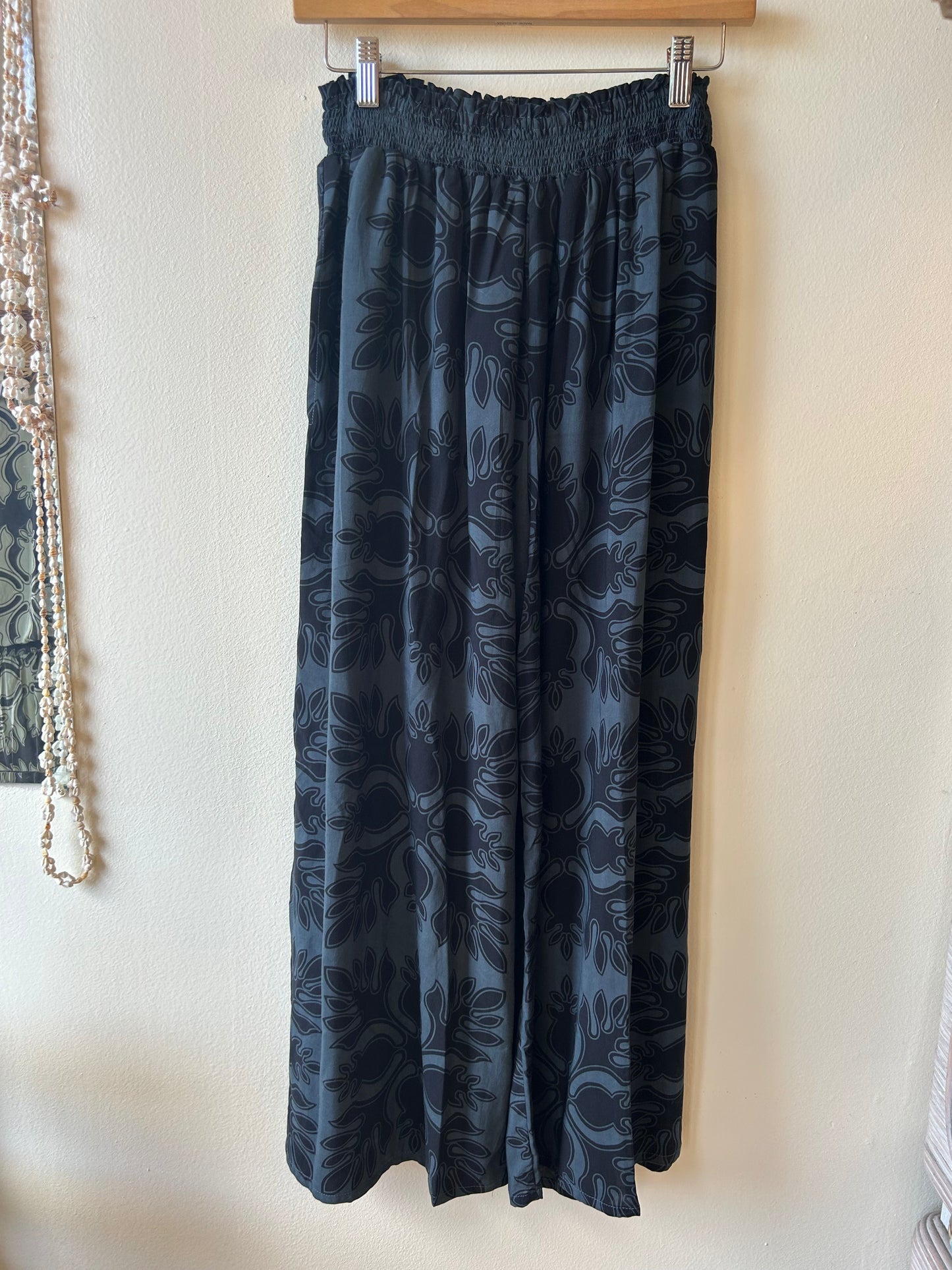 Aloha Quilt print Kai wide pants